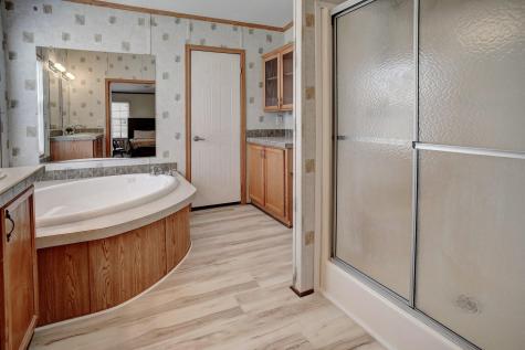 552 S Old Potato Road Paige TX 78659