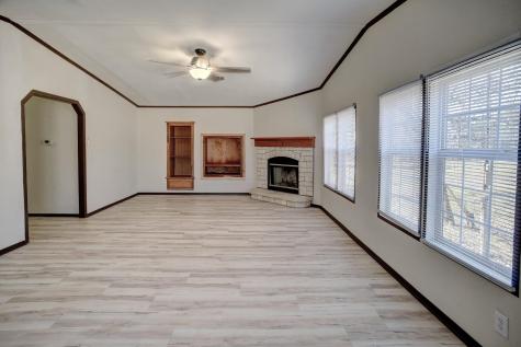 552 S Old Potato Road Paige TX 78659