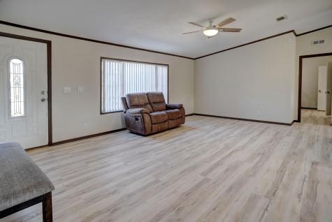 552 S Old Potato Road Paige TX 78659
