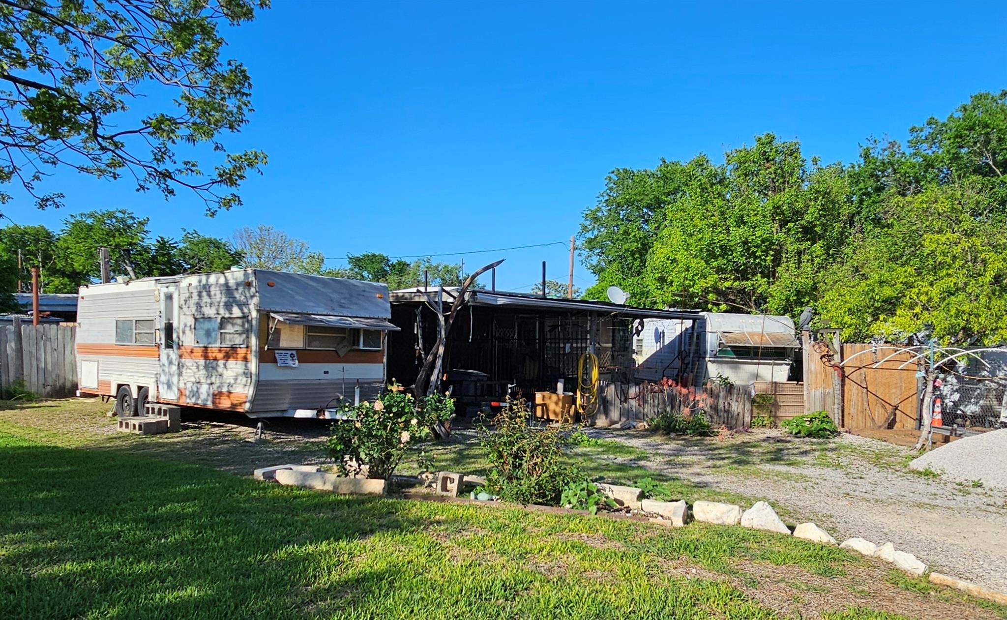 106 Walnut Drive Austin TX 78753