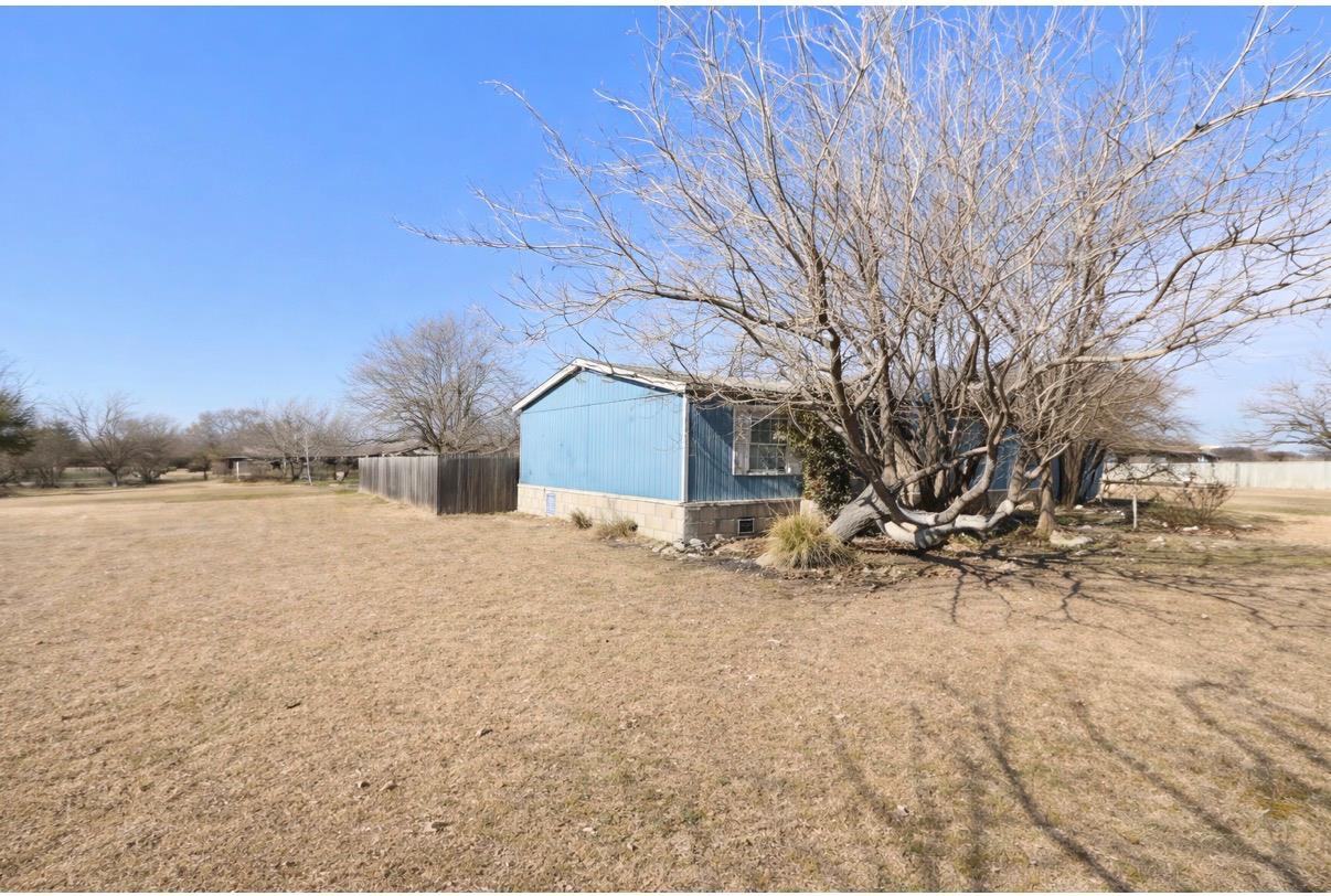709 N 5th Street Jarrell TX 76537