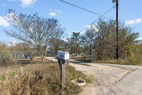 214 The Ranch Road Del Valle TX 78617