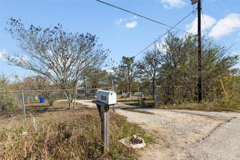 214 The Ranch Road Del Valle TX 78617