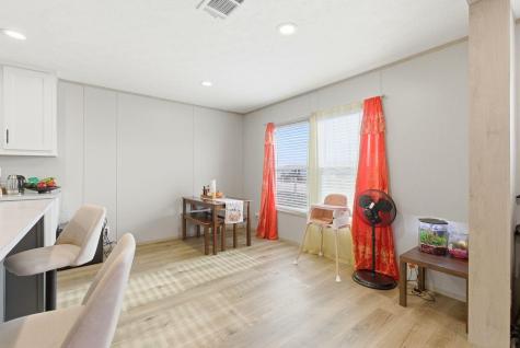 279 Pajarilla Pass Del Valle TX 78617