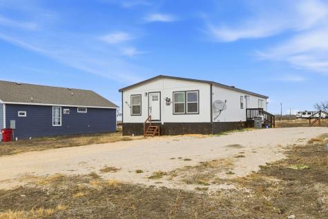 279 Pajarilla Pass Del Valle TX 78617