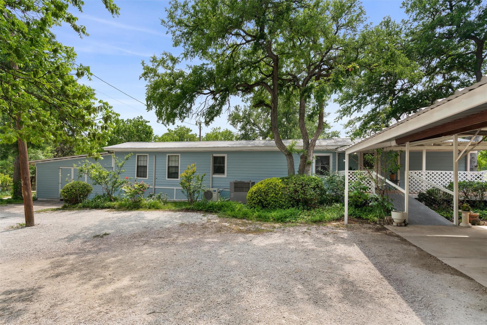 300 Corral Lane Liberty Hill TX 78642