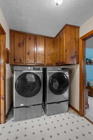 300 Corral Lane Liberty Hill TX 78642