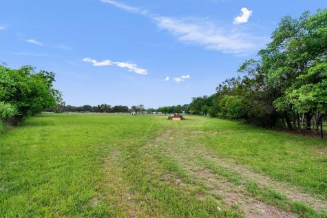 300 Corral Lane Liberty Hill TX 78642