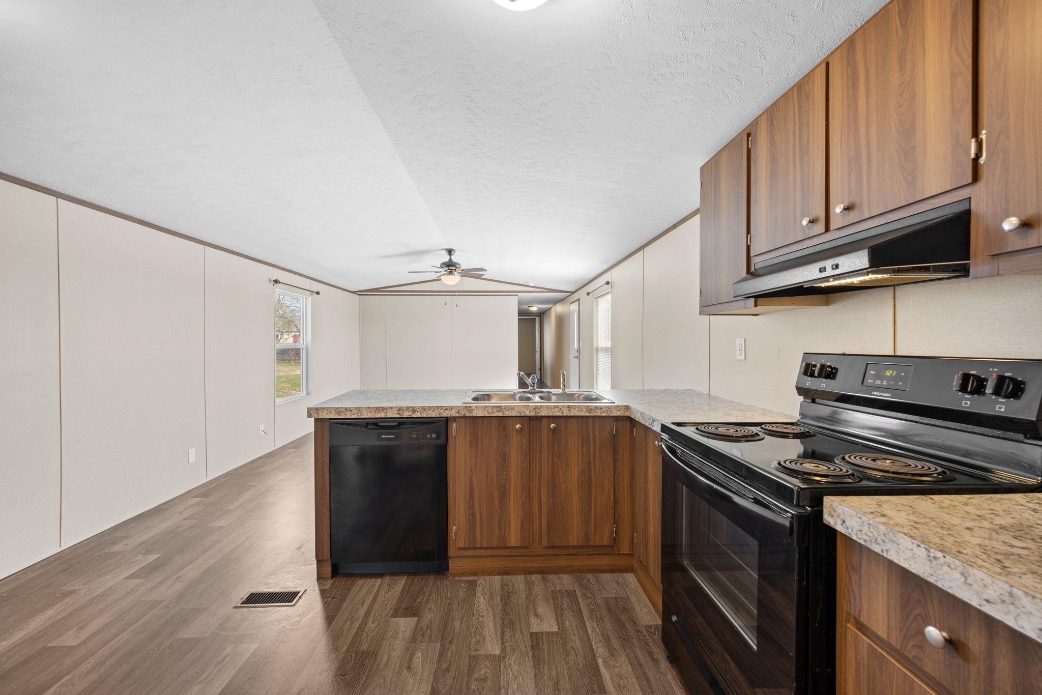 606 W Lampasas Street Lometa TX 76853
