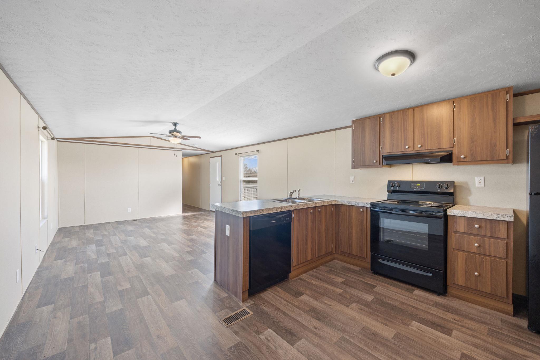 606 W Lampasas Street Lometa TX 76853