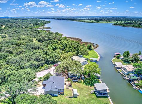 702 Liveoak Road Kingsland TX 78639