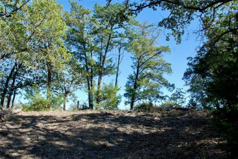 1727 Davis Road Muldoon TX 78949