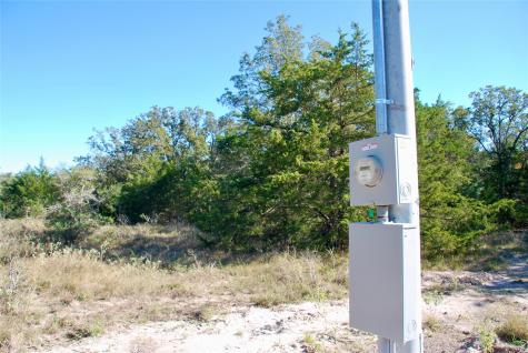1727 Davis Road Muldoon TX 78949