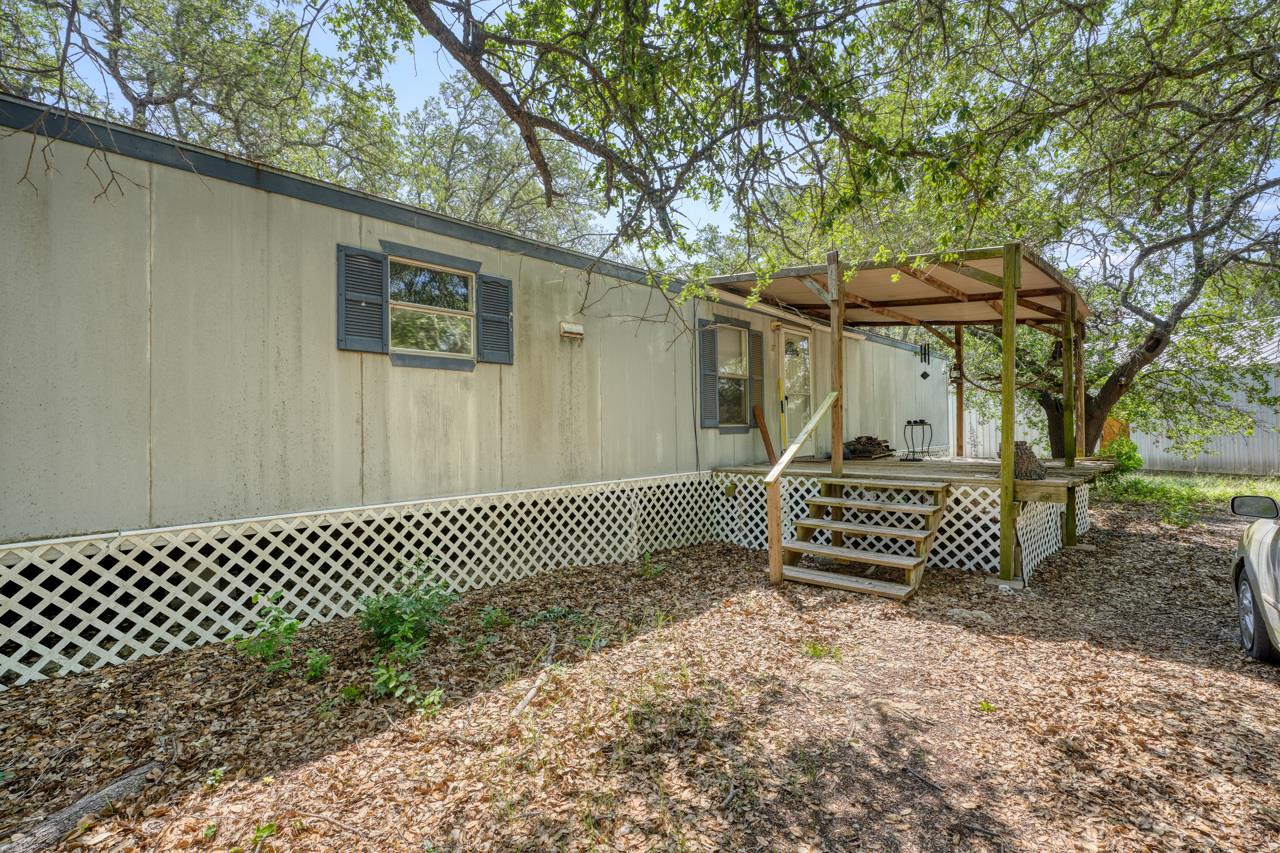 545 County Road 258 Bertram TX 78605