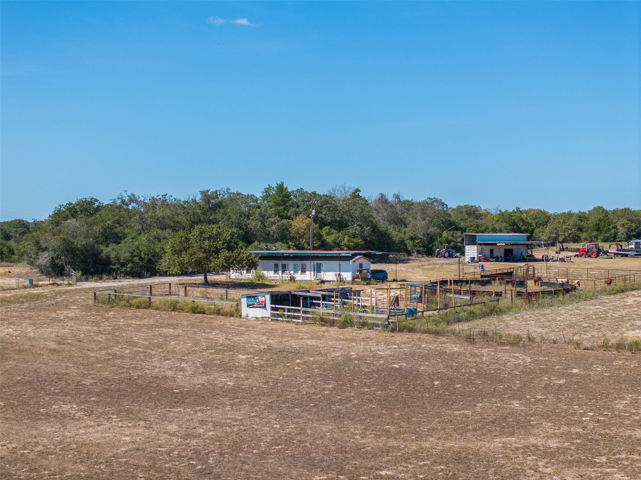 2135 Mule Creek Road Harwood TX 78632