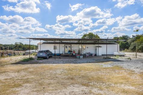 2135 Mule Creek Road Harwood TX 78632