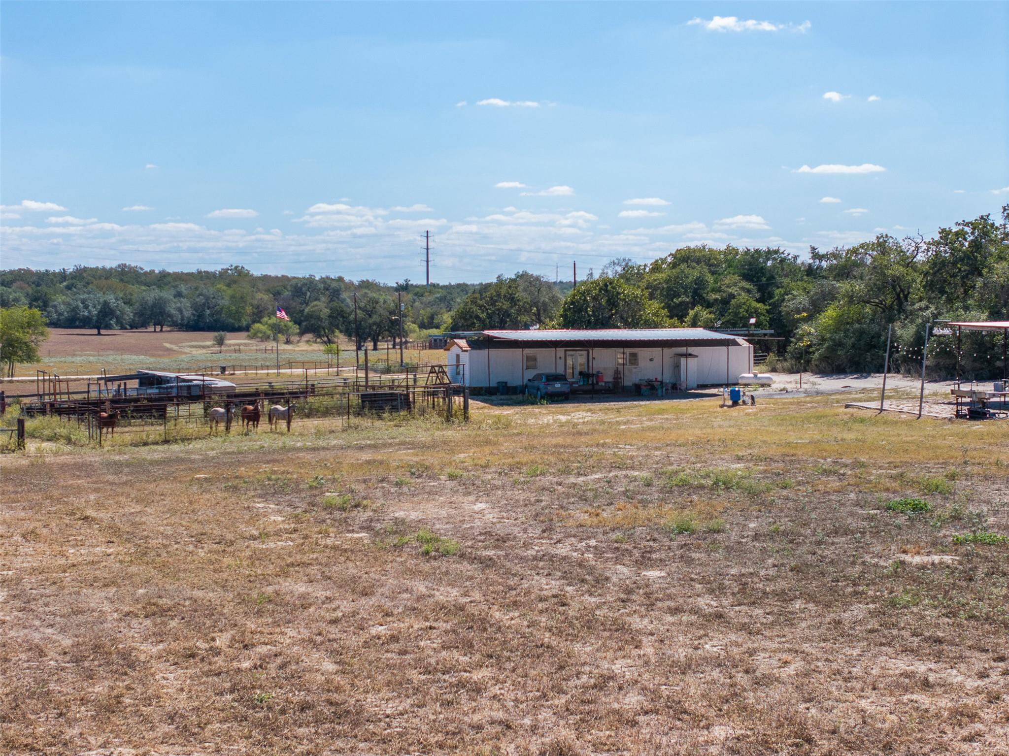 2135 Mule Creek Road Harwood TX 78632