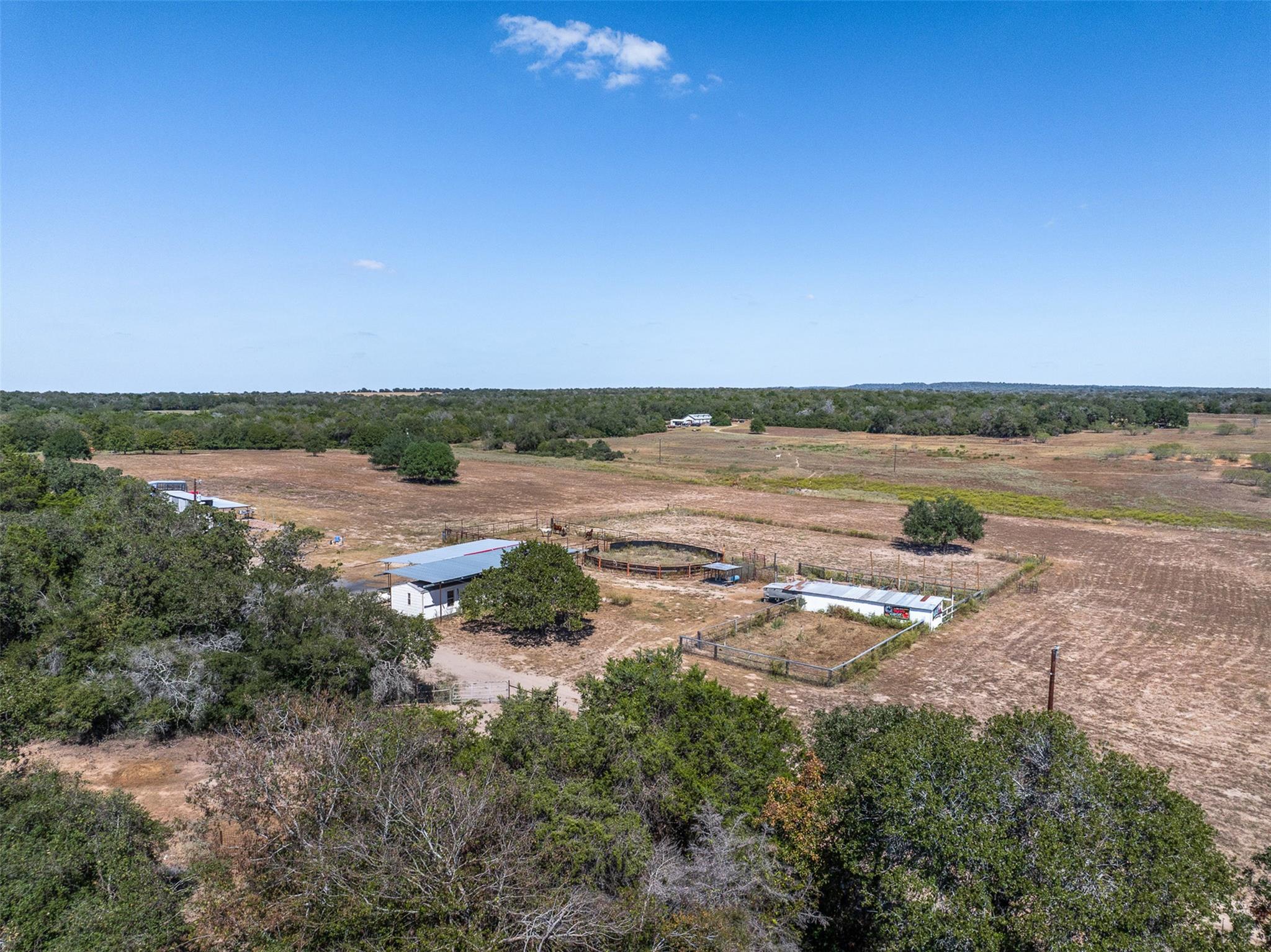 2135 Mule Creek Road Harwood TX 78632