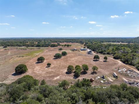 2135 Mule Creek Road Harwood TX 78632