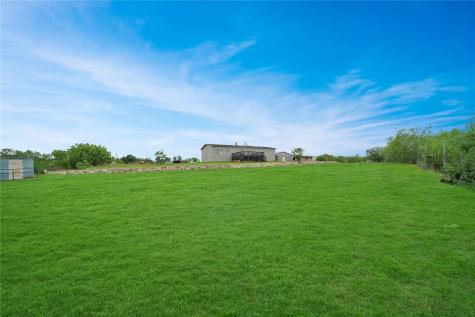 480 Holz Road Niederwald TX 78640