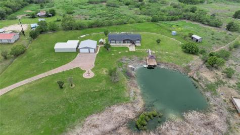 480 Holz Road Niederwald TX 78640