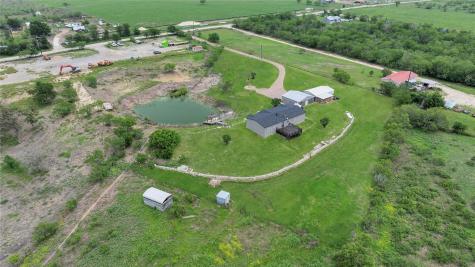 480 Holz Road Niederwald TX 78640