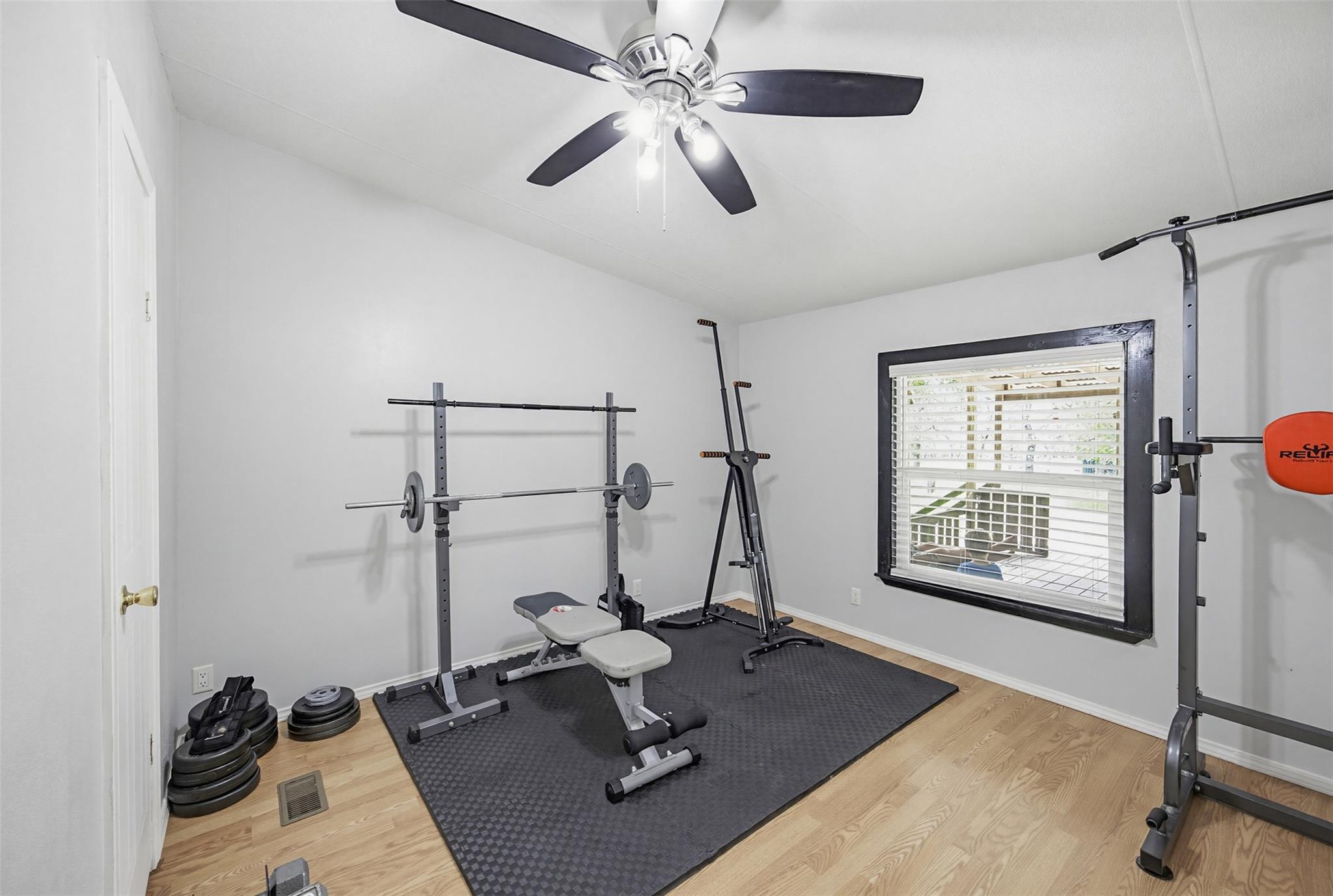 501 Turkey Tree Trail Seguin TX 78155
