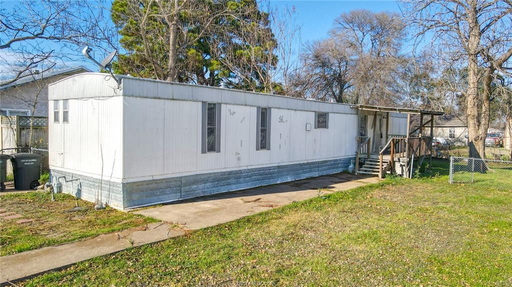 806 N Oneal Street Caldwell TX 77836