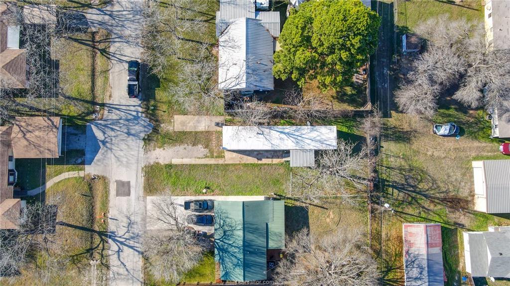 806 N Oneal Street Caldwell TX 77836