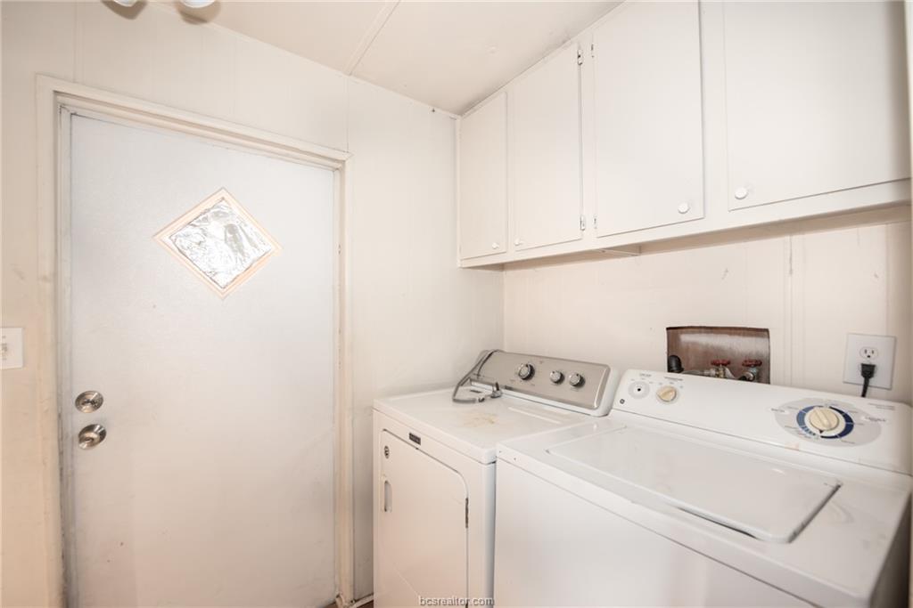 806 N Oneal Street Caldwell TX 77836