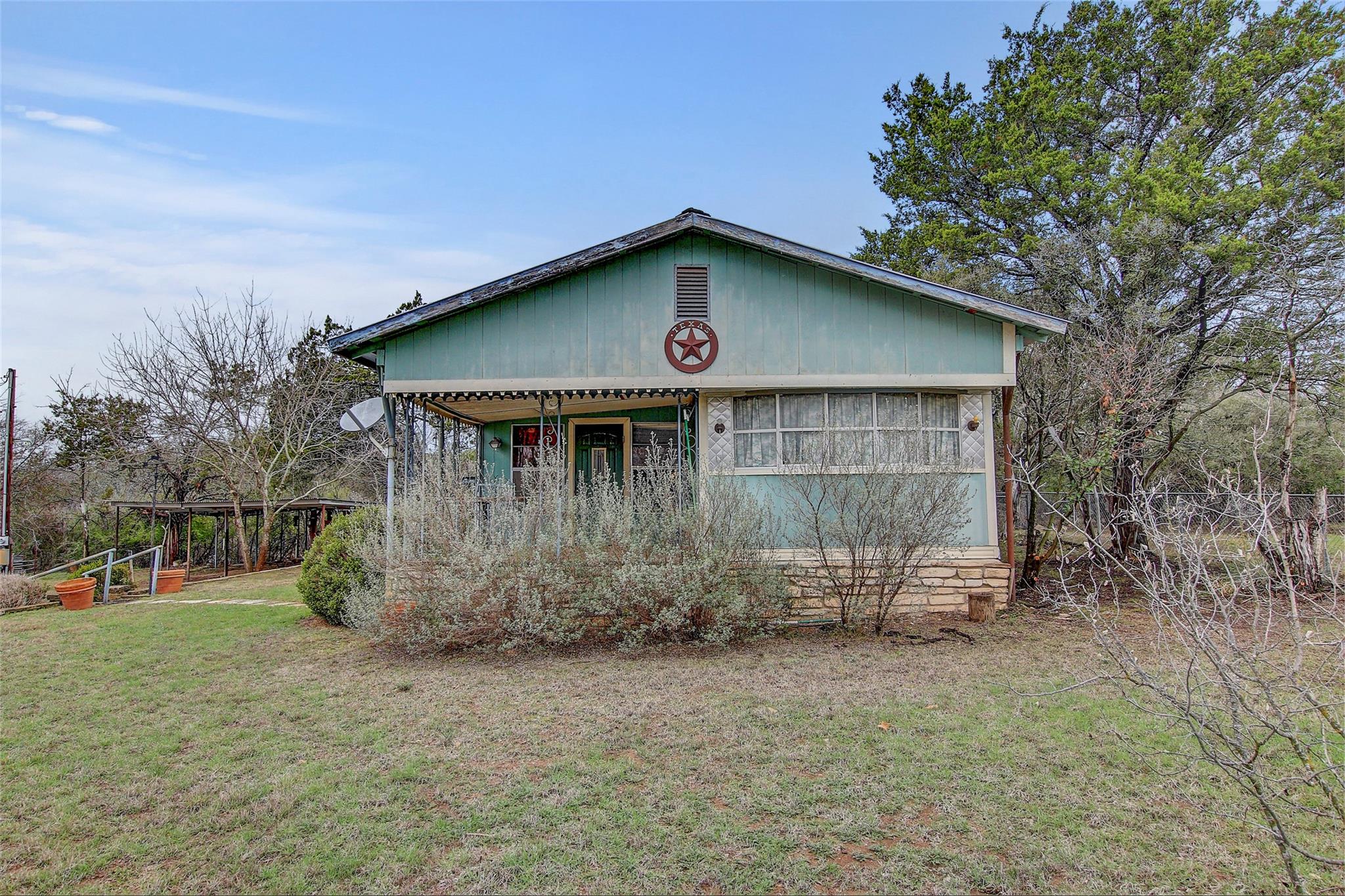 205 Singleton Drive Spicewood TX 78669
