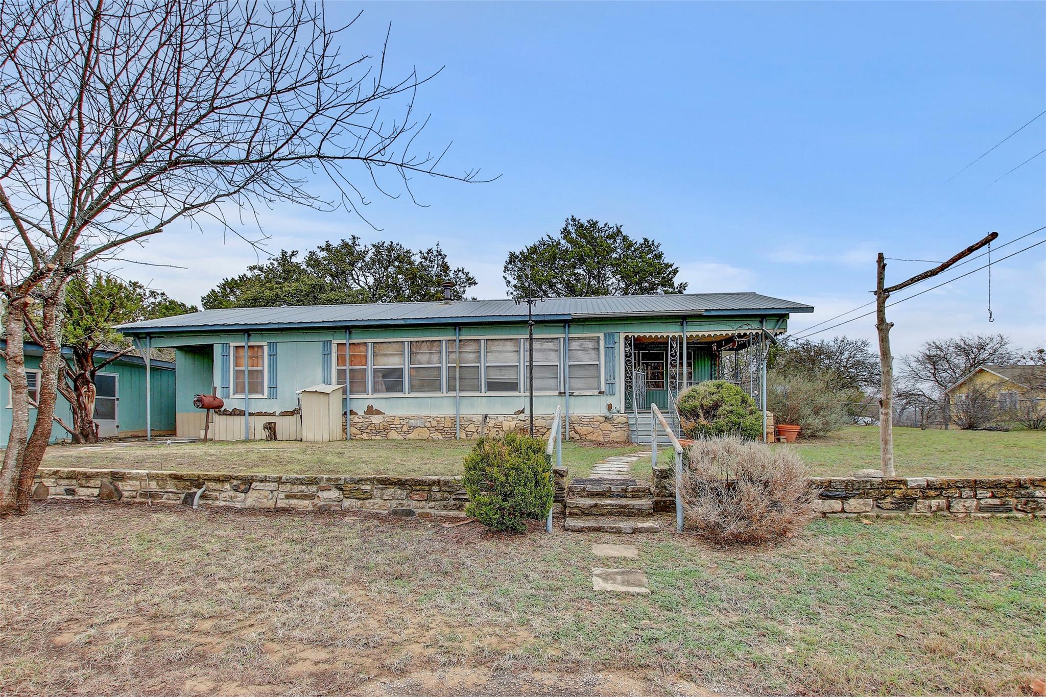 205 Singleton Drive Spicewood TX 78669