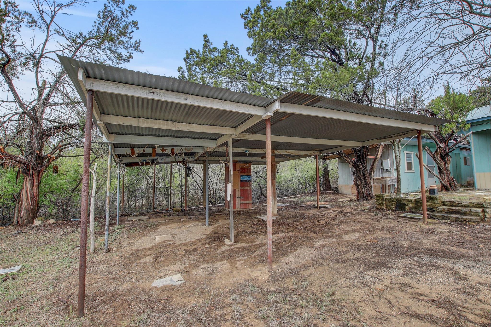 205 Singleton Drive Spicewood TX 78669