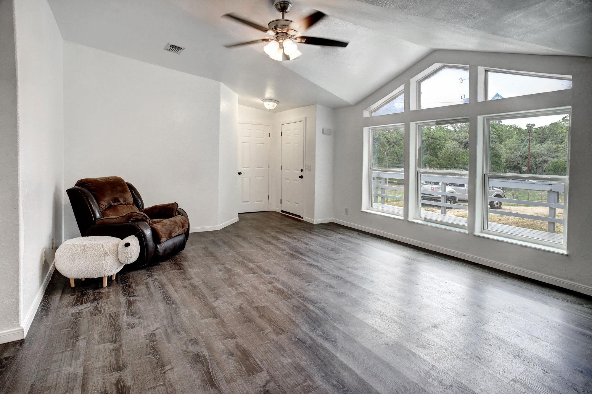 127 Serenity Drive Bastrop TX 78602