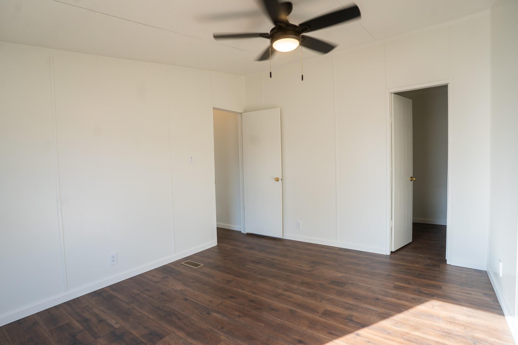 404 S Mill Street Flatonia TX 78941