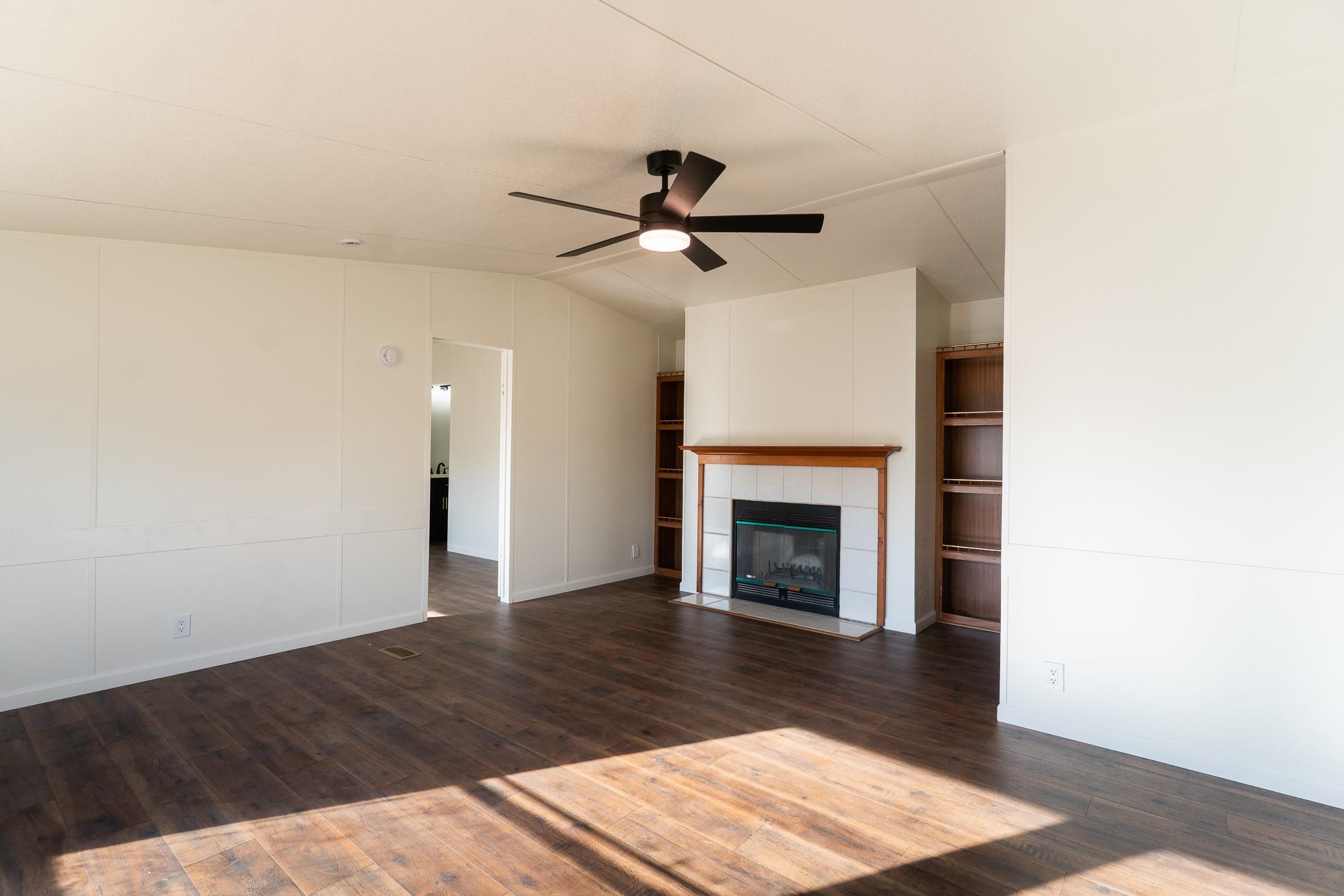 404 S Mill Street Flatonia TX 78941