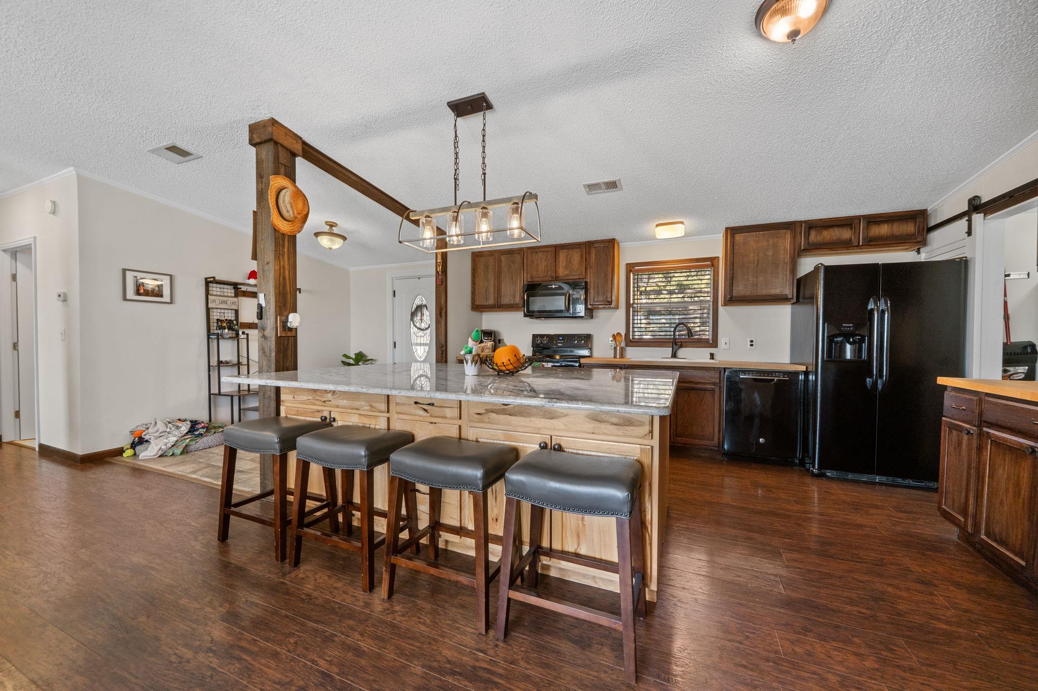 28609 Paradise Manor Drive Marble Falls TX 78654