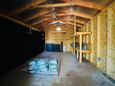 1575 County Road B Road Lexington TX 78947