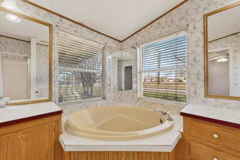 3 Miller Street Smithville TX 78957