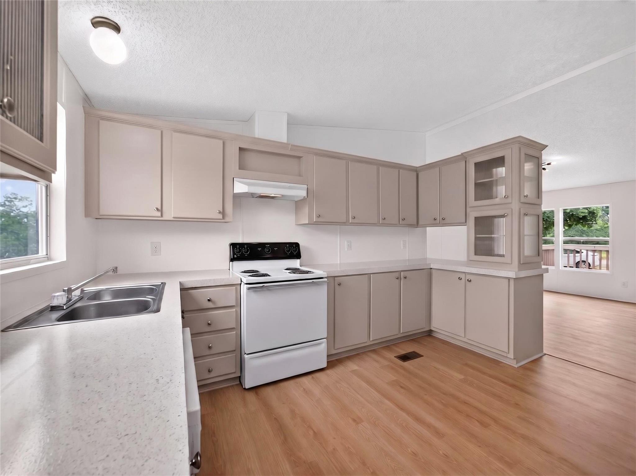 2846 Indian Trail Kingsland TX 78639