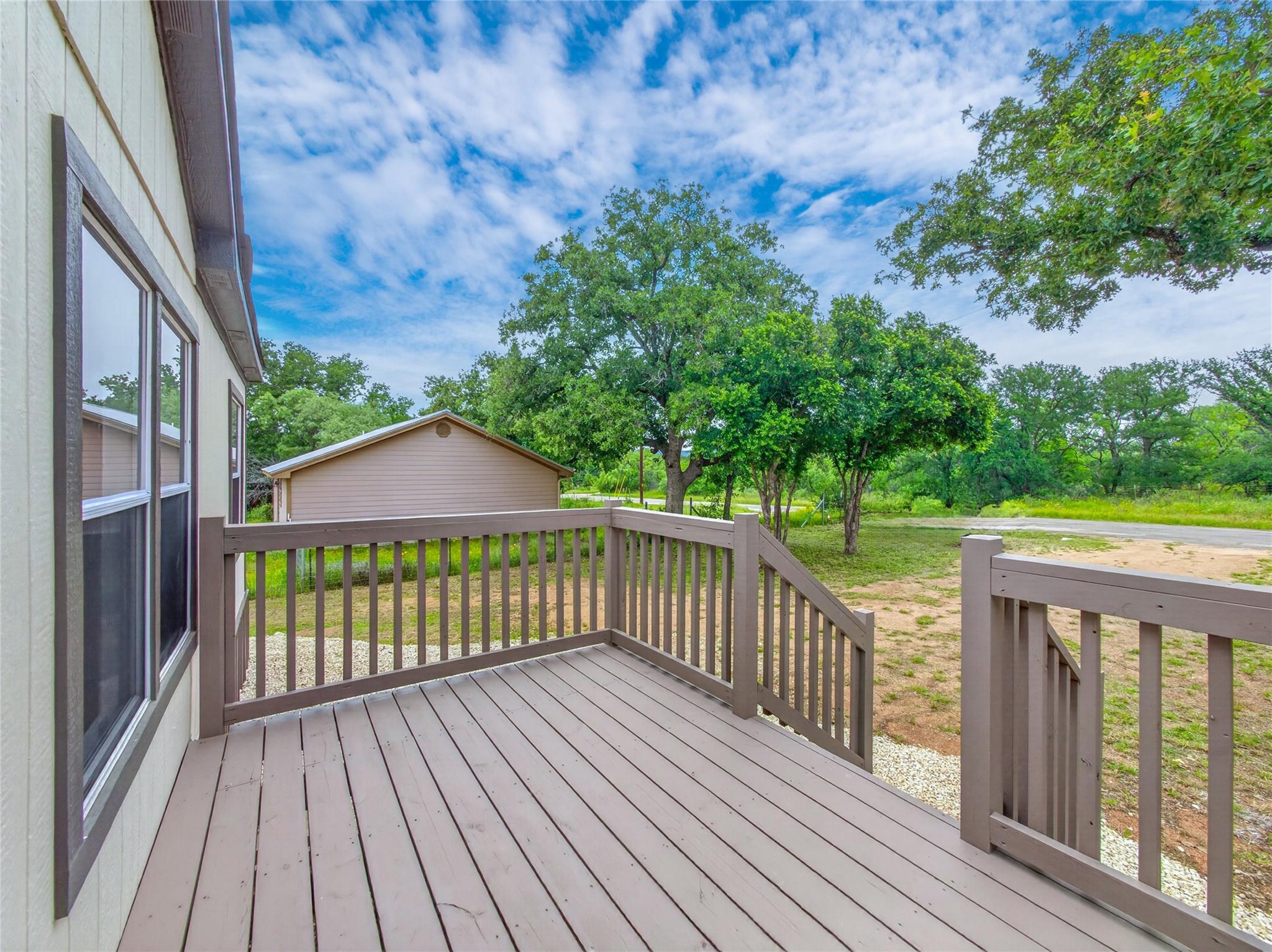 2846 Indian Trail Kingsland TX 78639