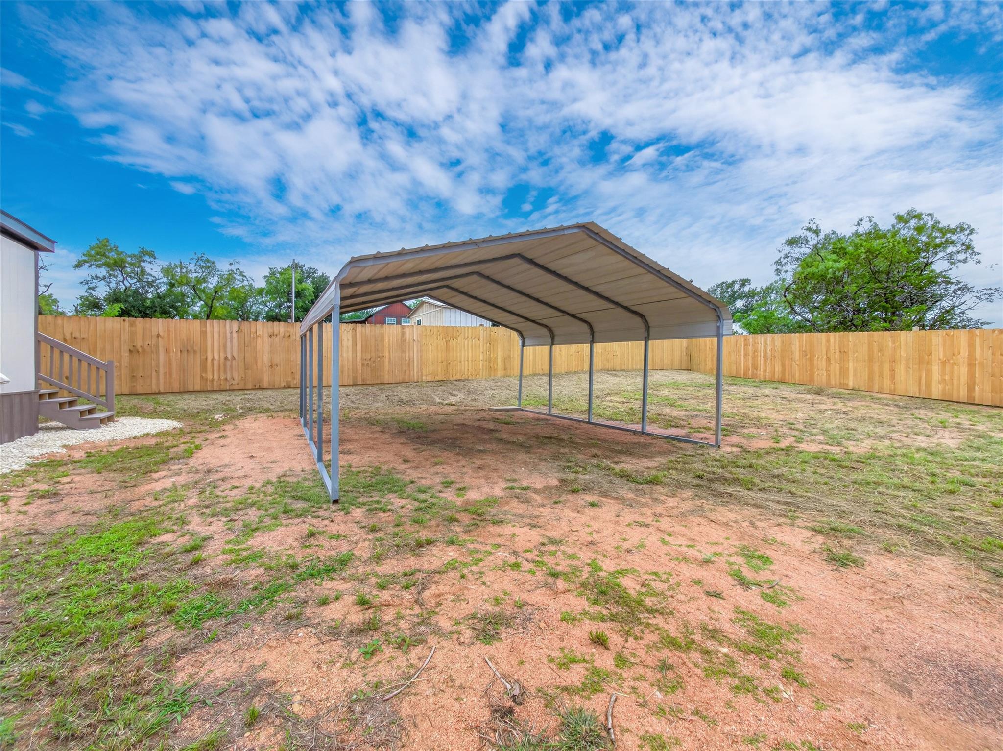 2846 Indian Trail Kingsland TX 78639
