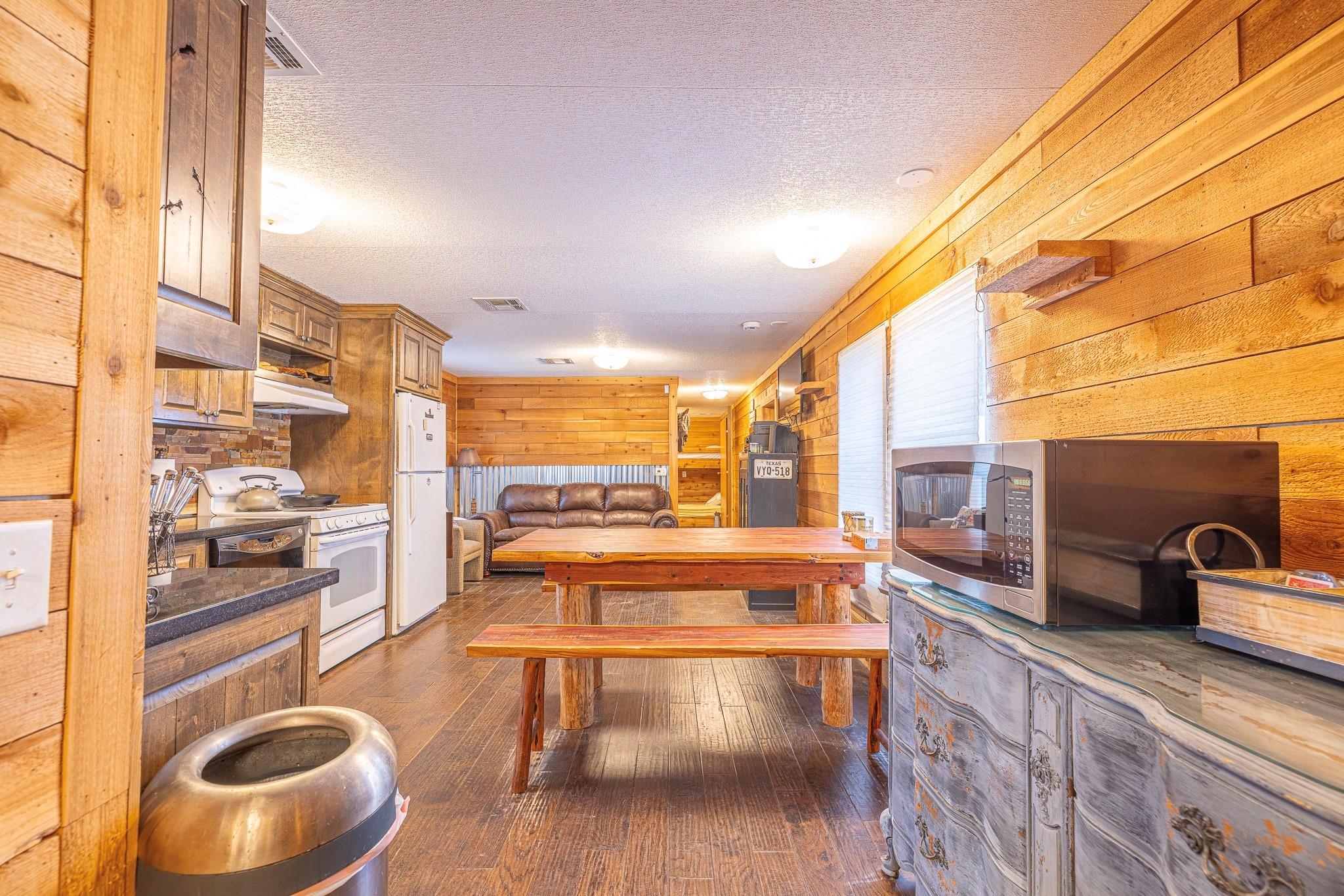 387 Cr 238 A Cameron TX 76520