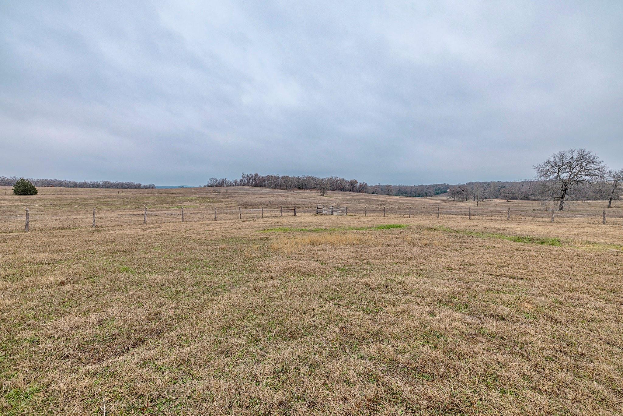 387 Cr 238 A Cameron TX 76520