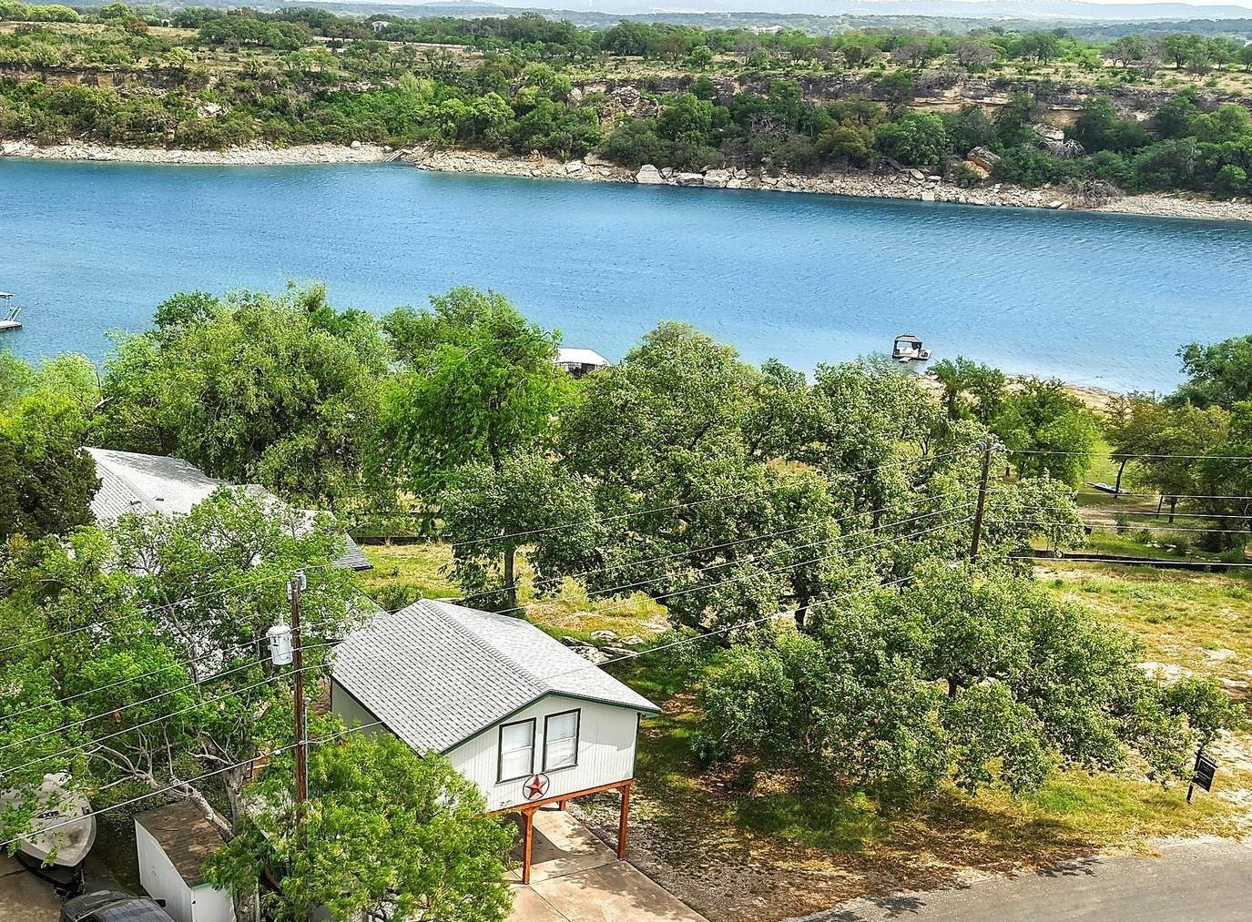 1019 Lake Shore Drive Spicewood TX 78669
