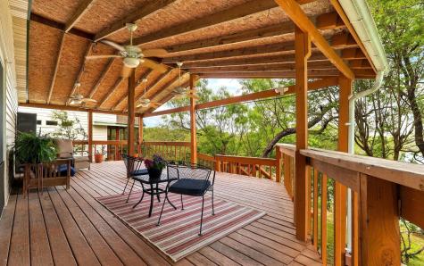 1019 Lake Shore Drive Spicewood TX 78669