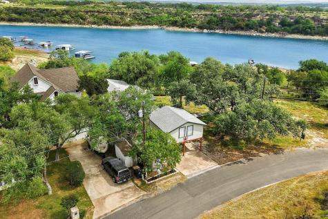 1019 Lake Shore Drive Spicewood TX 78669