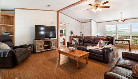 1019 Lake Shore Drive Spicewood TX 78669