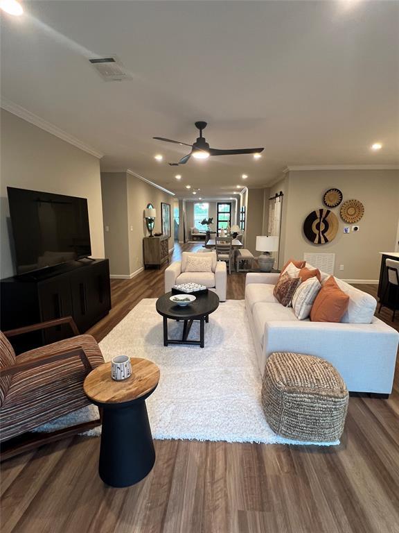 942 Chamberlin Road Dale TX 78616