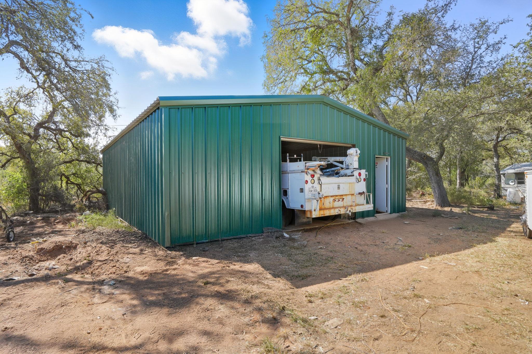 201 Deer Springs Loop Burnet TX 78611